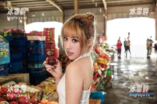 爱丝全集：当上司的裤袜成为工作的灵魂伴侣