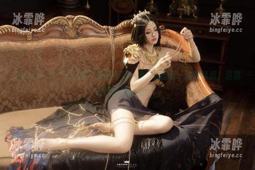 Byoru’s“未分类”美图合集，我一边翻看一边默默想，这哪儿被分类就好了。