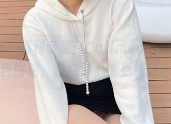 微密圈 – 福利专属：Callmecandy的白色图包，没点亏心能更新吗？