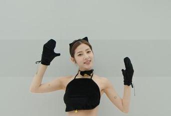 G.su(全智秀)的酷炫图集：来瞧瞧LEEHEEEXPRESS-LEHF的穿搭：中二病是怎么发作的