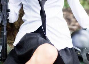 GIRLT果团网 – 看！黄歆苑的夏天，下载美图就是这么简单！