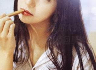GIRLT果团网 – 福利图包大揭秘，龚玥菲的职业装时刻值回票价