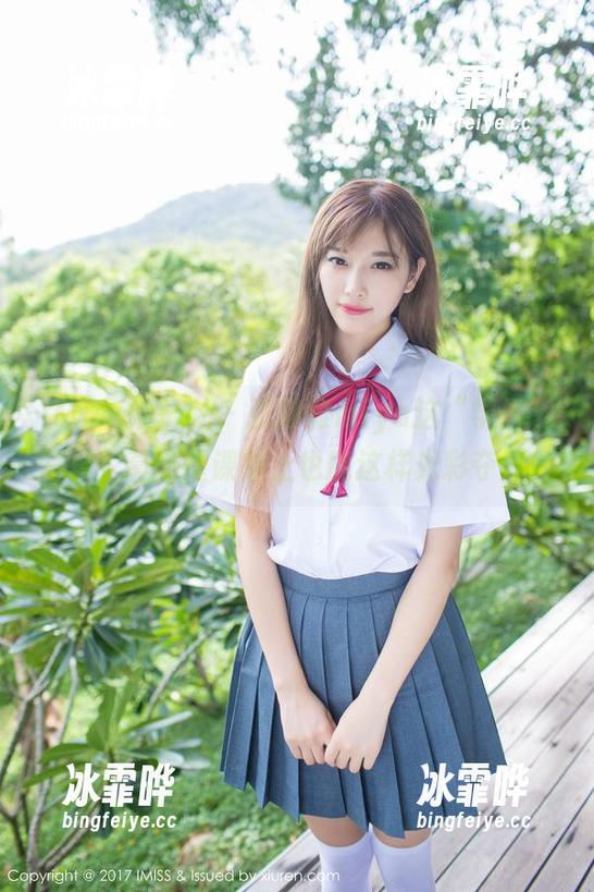 IMiss爱蜜社-张静雅miya IMiss爱蜜社 - 张静雅miya这“学姐”写真,真希望课堂上也能这样光彩夺目!