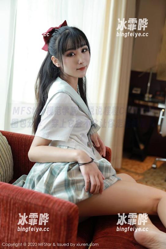 MFStar模范学院 - 说说程程CC的礼服图包分享，穿上它会不会让你走路都带风？