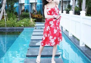 MyGirl美媛馆 – 小夕juju的在线图集：见过礼服的你，不会再回头吧？