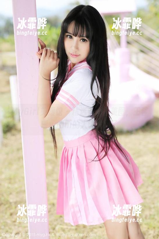MyGirl美媛馆 - 精选办公室美图，王馨瑶yanni的人设太绝了