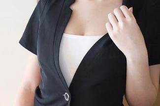 MyGirl美媛馆 – 一副眼镜承载的才华？田芯娜Angel教你怎么拍出绝美图，资源自然到。