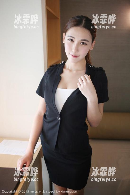 MyGirl美媛馆 - 一副眼镜承载的才华？田芯娜Angel教你怎么拍出绝美图，资源自然到。