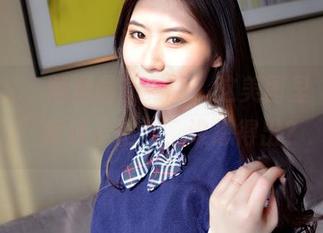 PANS – 雨涵最新更新，这美图里“美脚”竟成了主角，谁想得出？