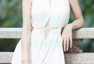 XIAOYU语画界 – 试着从小尤奈的夏天原图中寻找点什么，照片里的一闪而过，有点让我想歪。