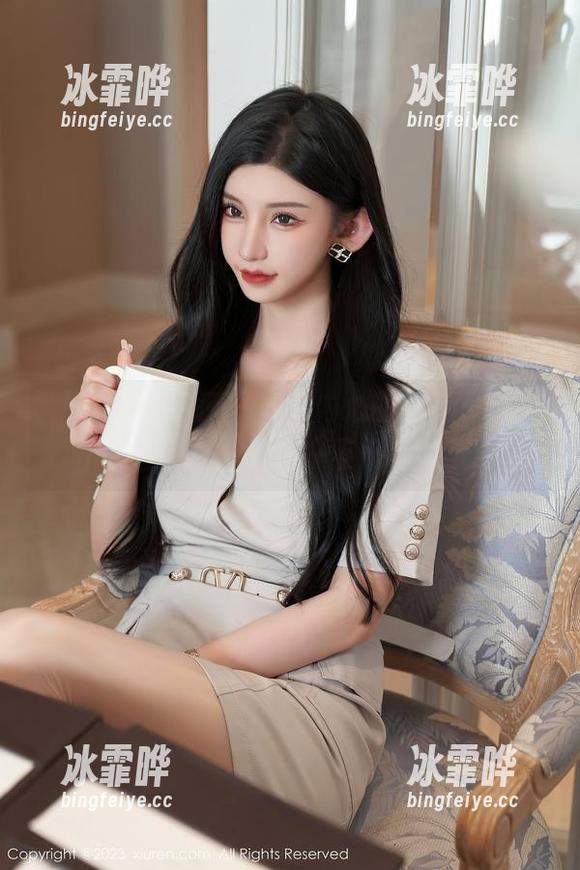 Xiuren秀人网 - 找到内心的平静，Egg尤妮丝的瑜伽图片一下子让人梦游
