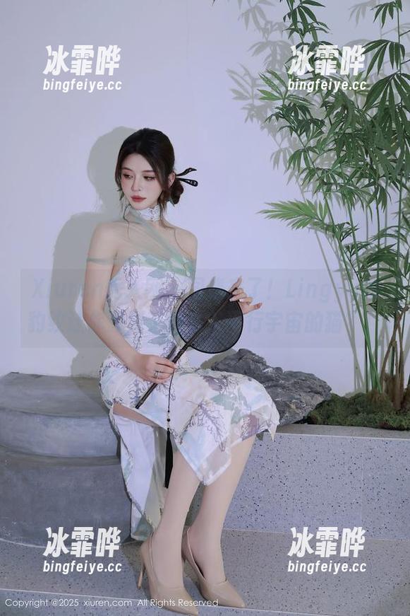 Xiuren秀人网-lingyu69 Xiuren秀人网 - 图集来了!Lingyu的豹纹让你想到了什么?平行宇宙的猫?!