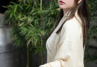 Xiuren秀人网 – 周慕汐轻松驾驭职场OL风格图集，真想说，皮裙和高跟鞋的疼痛不止于外表啊！