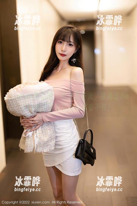 Xiuren秀人网 - 追逐无圣光，徐莉芝Botty的万圣节图包让你看不停！