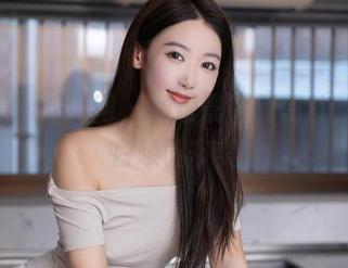 Xiuren秀人网 – 杨晨晨福利图片，用纯白唤醒审美