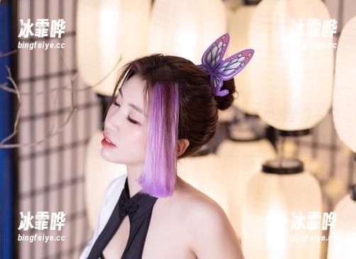 看Yebin(전예빈)怎么忍耐，这组写真搞得我也想学习一下了。