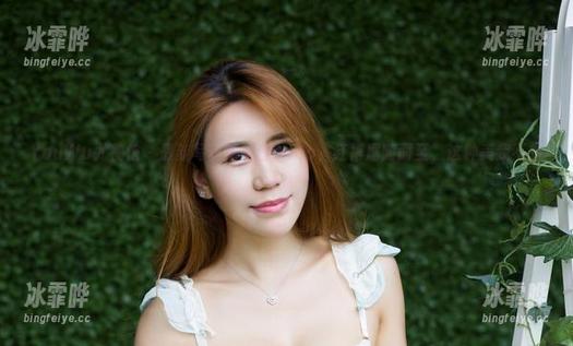 YouWu尤物馆-陈怡曼coco YouWu尤物馆 - 最新写真陈怡曼coco,红裙尾随而至,这种美我不想辜负。