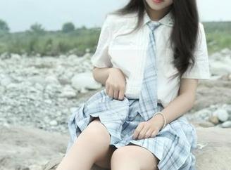 当eloise软软化身牛仔裤女神，高清刺激全网你的视线！