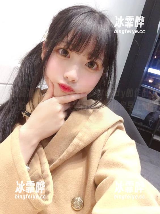 资源准时到了！快来围观Wendy的作品：蛇女，保证你会觉得这条蛇比你早上的咖啡还提神！