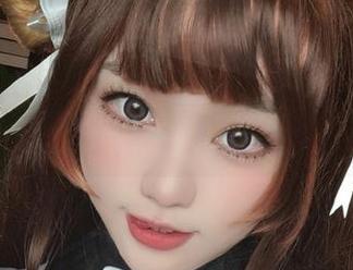 七七娜娜子？是牛还是女仆？高清原图中见真章。