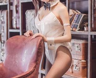 乖乖衣宝的写真新境界：X·Alter，难以忽视的反叛气息