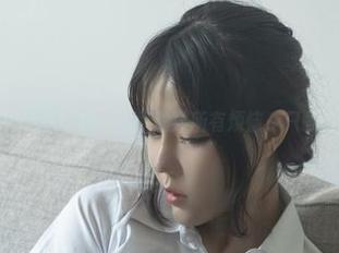 今汐黑丝免费写真，让你抛弃所有烦恼，只剩单纯的美