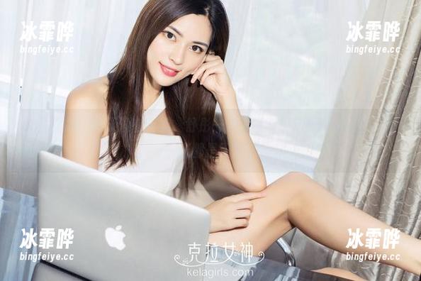 克拉女神 - 夏天没有问题，舒彤一个人就能搞定！高清美图，每一张都是掌声！