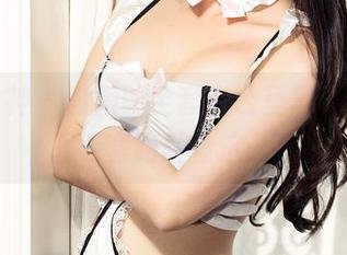 克拉女神 – 薇薇的全套办公室写真，打破职场套路就看这一波