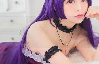 看兔玩映画图集，这红色体操服，莫名就让人想多了。