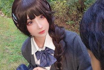 只需一秒，凉凉子rioko的纯白写真直击你的神经！