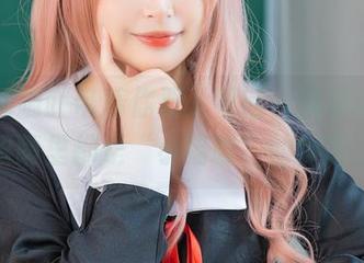 喵喵的喵吖带着你双人冒险，高清cos，眼睛里都是“小猫咪”的神奇。