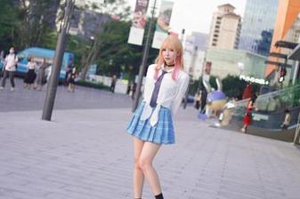 水手服，妍子坚不可摧穿上后是不是又美又烦呢？快来这图集下载一波！