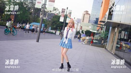 水手服，妍子坚不可摧穿上后是不是又美又烦呢？快来这图集下载一波！