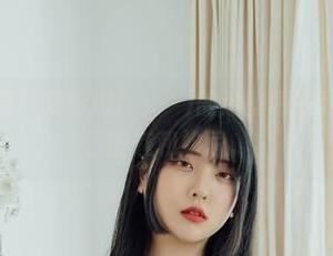 每一件都想要！宋哈娜(송하나)的这些睡衣作品给我带来了困惑和妒忌。