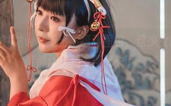 小容仔咕咕咕w又新出了福利图包，这少女的每一角度都让我想多停留一下。
