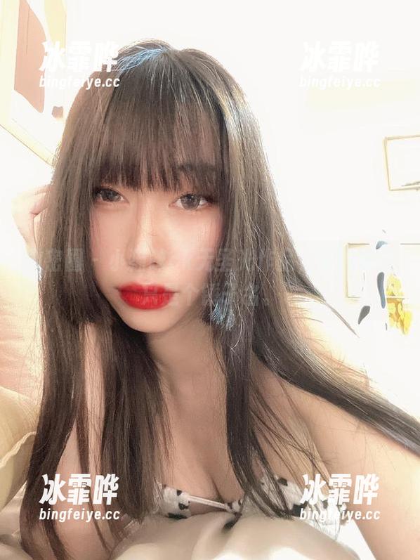 小猫咪ck 微密圈 - 小猫咪ck无圣光作品,清纯似乎只是个锤子名。