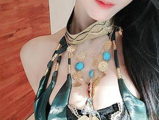 微密圈 – 小玉吃果冻牛奶肌肤在线发售，你的护肤品不要放过！