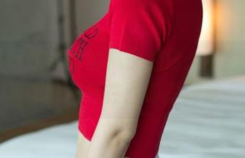 尤果网 – 倪叶腾的袜子剧情：原图讲述，你的思绪在图册里游走