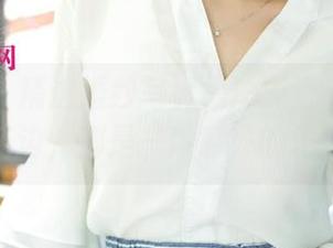 尤果网 – 精选婚纱写真集：王语纯的每一缕花边，都是一段意外的美好。