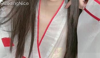 和服写真来了，布丁大法说：“你不下载就亏大了”，我倒觉得有什么原因不下载呢？