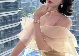 微密圈 – 果然，女君的交接好像在徐莉芝Booty的作品里开启了一扇扇门。