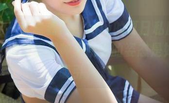 推女神 – 陈嘉嘉Tiffany的夏日私房图集，意外地发现那种无所谓的姿态是如此的吸引人。
