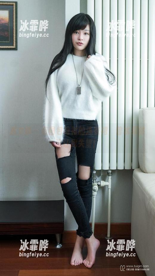 推女郎 - 有图包陪衬的连衣裙，曾水果然没让我失望！