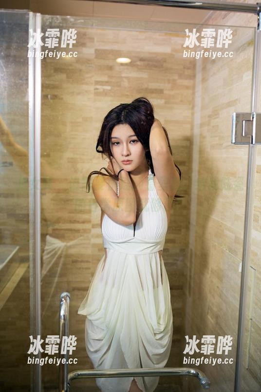 推女郎 - 谁需要快速翻看壁纸，给我陆瓷的日常原图就够了！