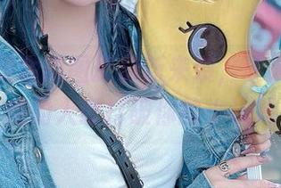月城委员会的图册最新来袭，让天使与恶魔的人设打破你的小认知