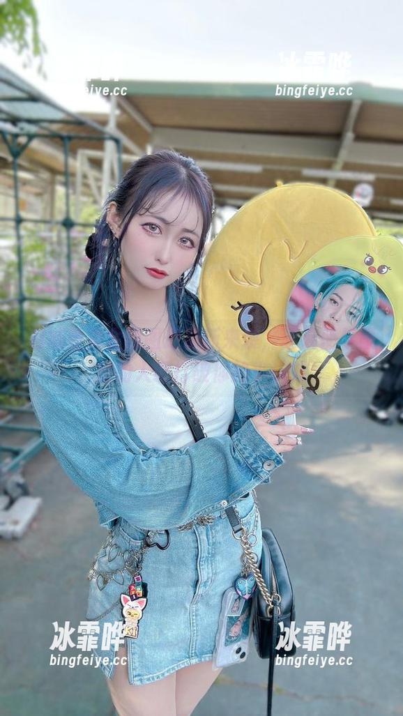 月城委员会的图册最新来袭，让天使与恶魔的人设打破你的小认知