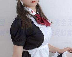 森萝财团 – 看小樱的自拍，完全无圣光，但那种气场却让人意犹未尽的套图。