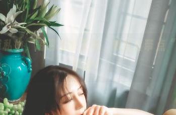 樱晚gigi私拍，明明在扮天使，却莫名带点“坏壳子”的甜！