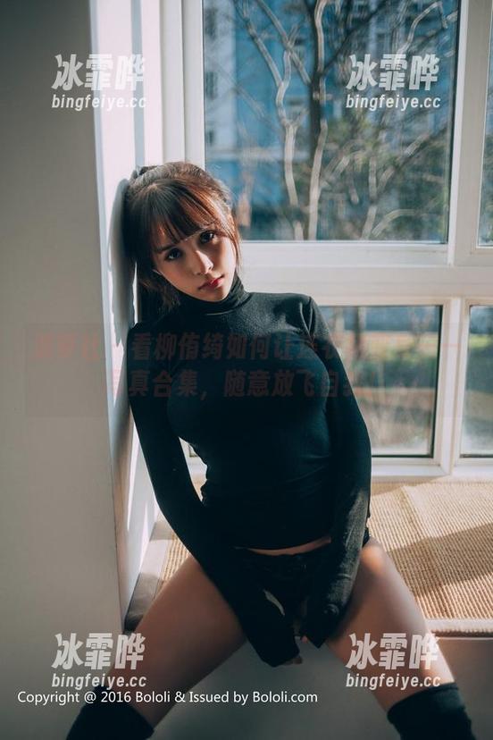 波萝社 - 看柳侑绮如何让连衣裙变身——写真合集，随意放飞自我！