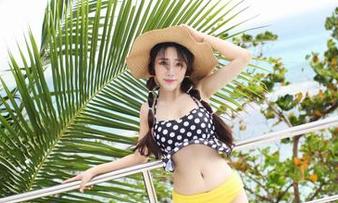 爱蜜社 – 最新的神奇原图，吊带小狐狸Sica，谁给她加了特效啊？